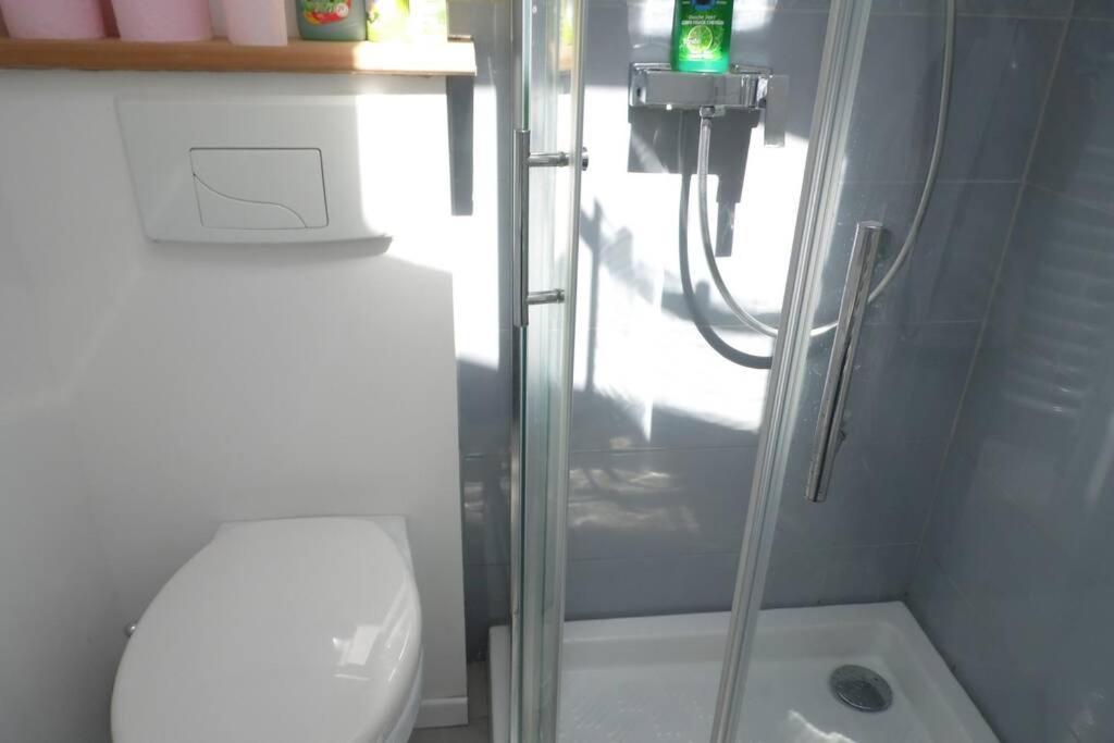 Maisonnette Climatisee Avec Parking Prive Doue-en-Anjou Εξωτερικό φωτογραφία